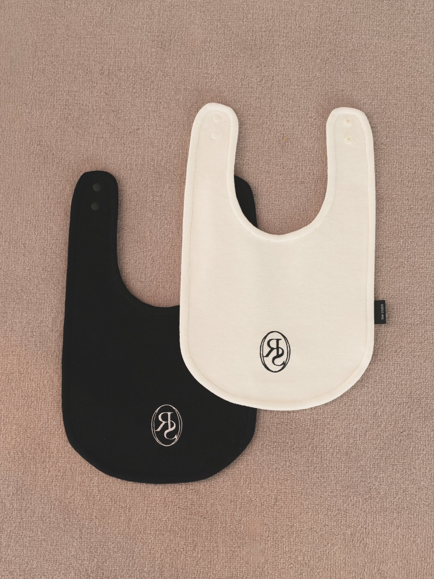 【Pre-order】Mellow Bib -White-