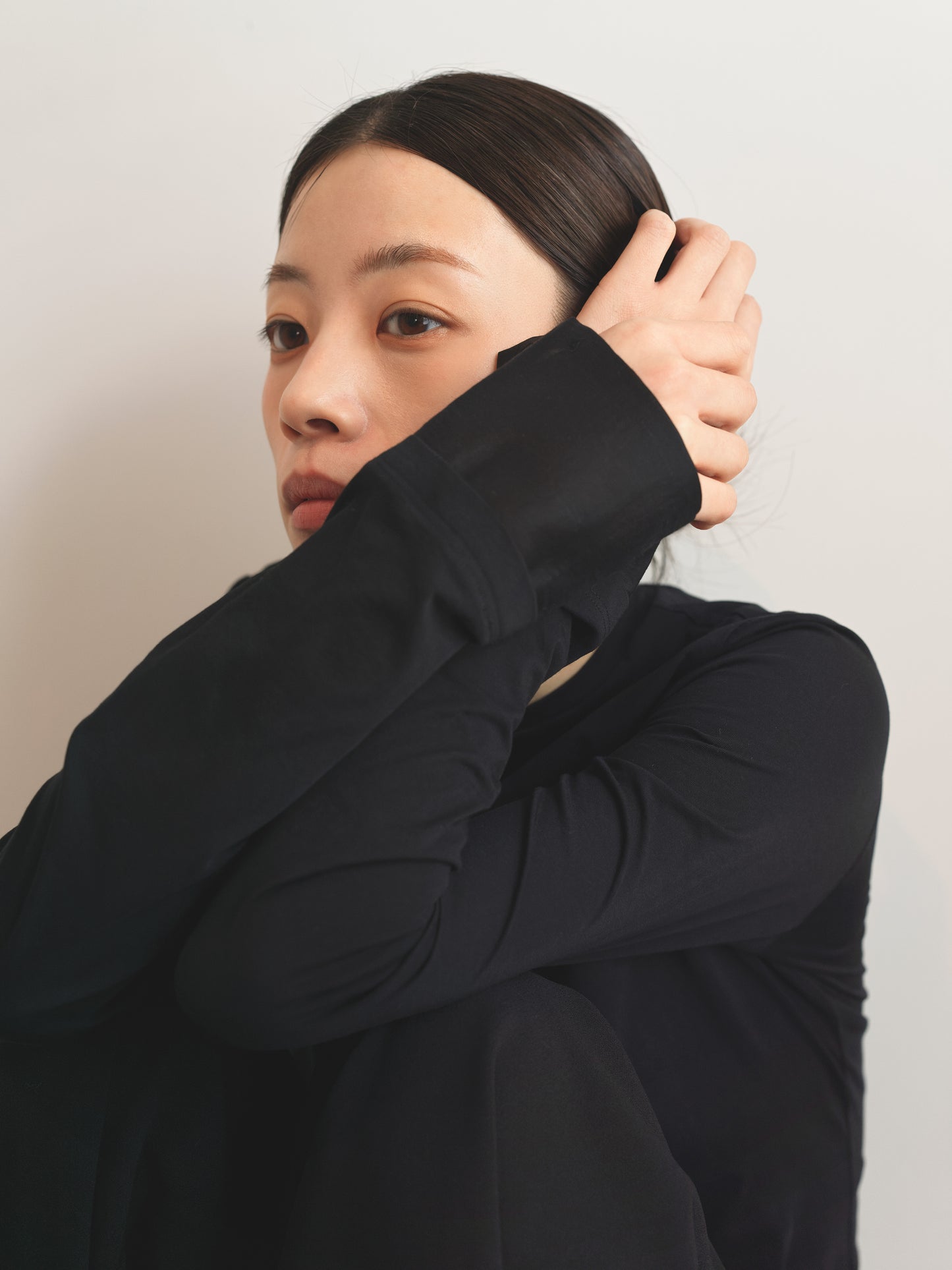 Quiet Sheer Top -Black-