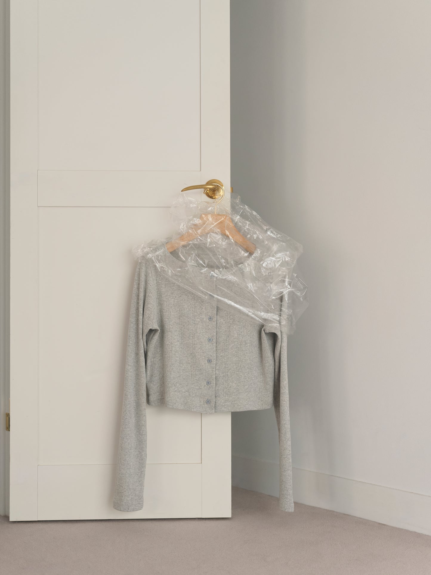 【Pre-order】Eyelet Cotton Cardigan -Gray-